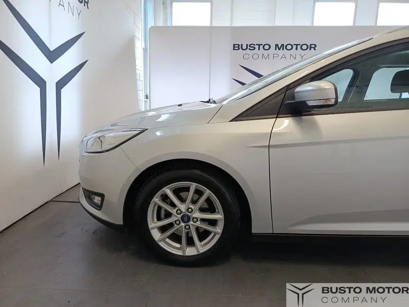 Ford Focus Station Wagon usata a Varese (7)