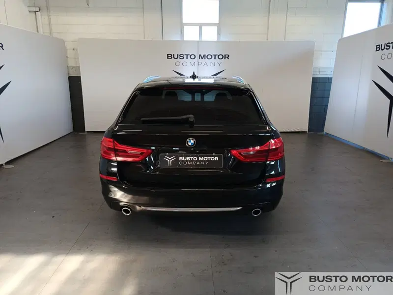 BMW Serie 5 Touring usata a Varese (5)