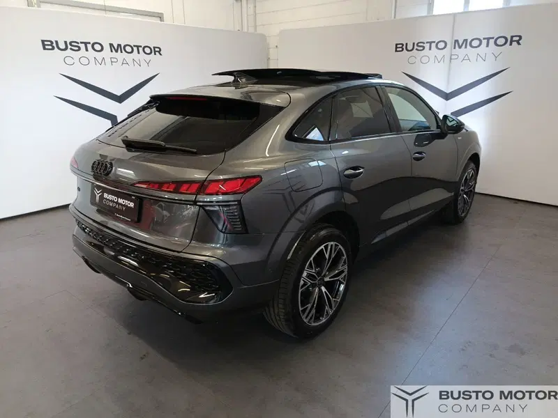 Audi Q3 Sportback usata a Varese (4)