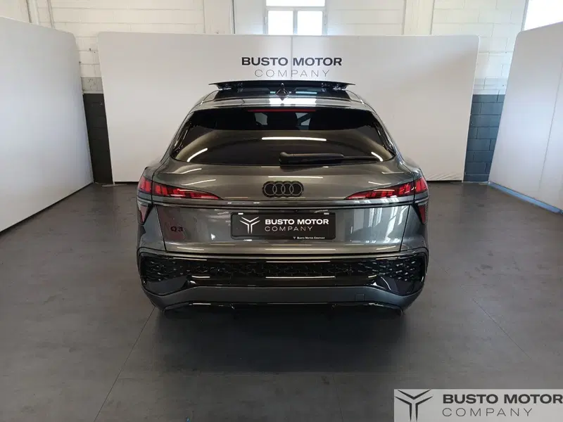 Audi Q3 Sportback usata a Varese (5)