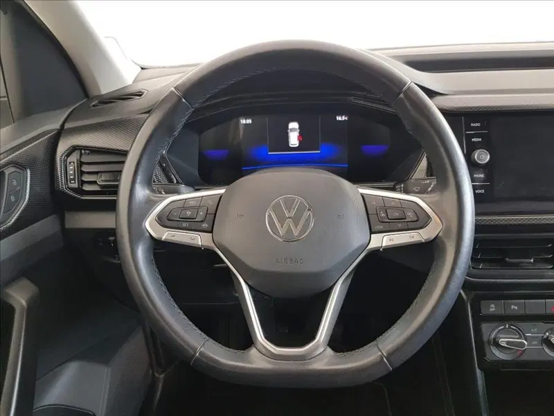 Volkswagen T-Cross usata a Lucca (14)