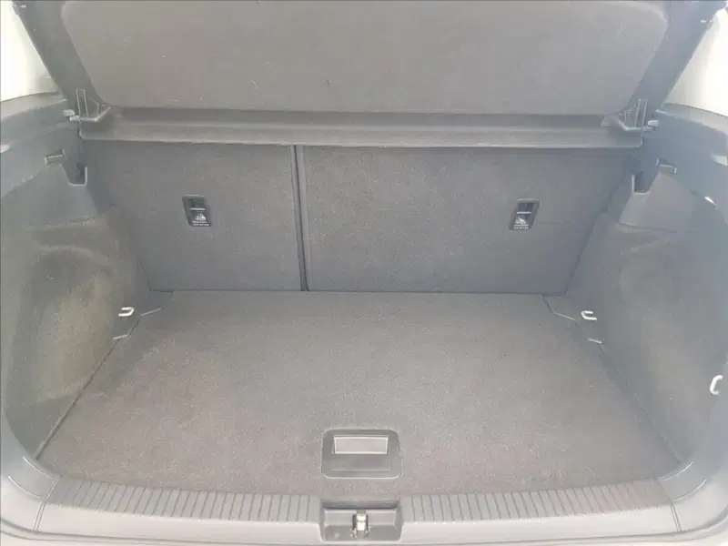Volkswagen T-Cross usata a Lucca (15)