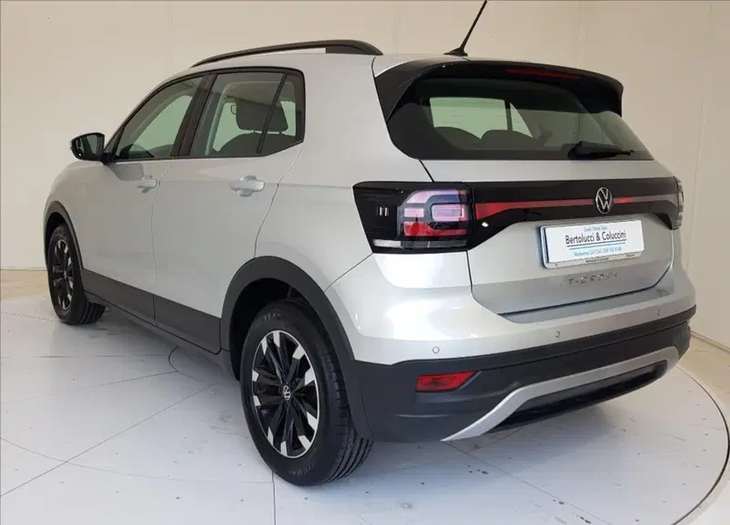 Volkswagen T-Cross usata a Lucca (4)