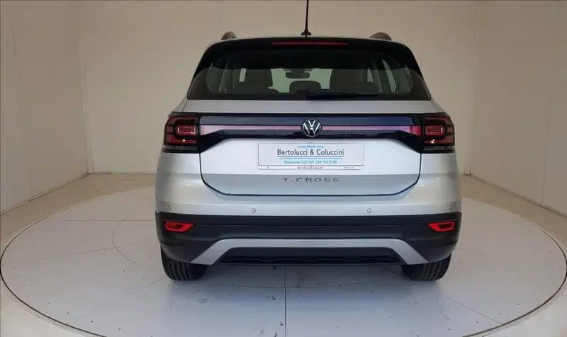 Volkswagen T-Cross usata a Lucca (5)