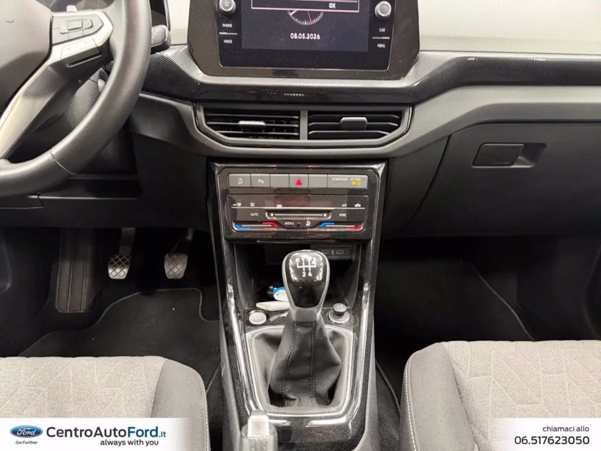 Volkswagen T-Cross usata a Roma (11)