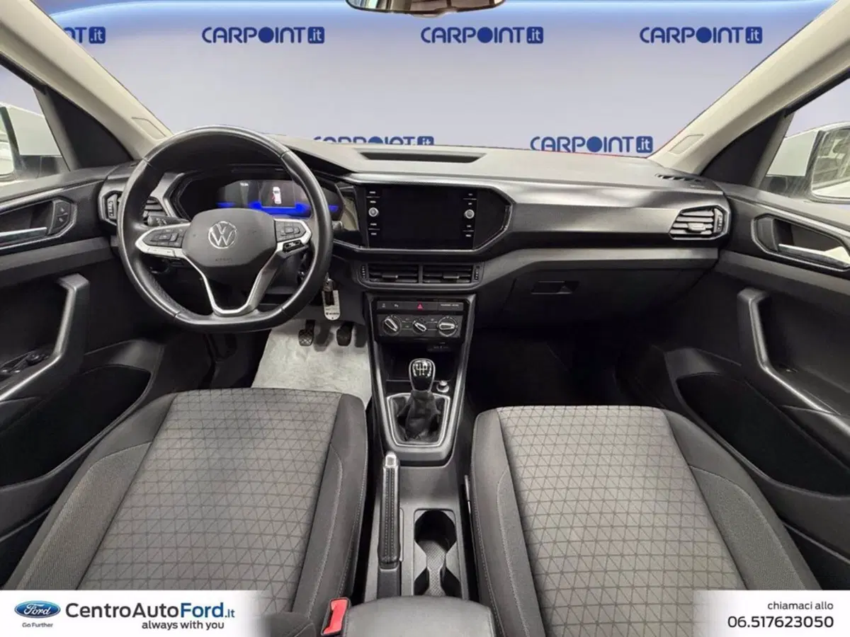 Volkswagen T-Cross usata a Roma (10)