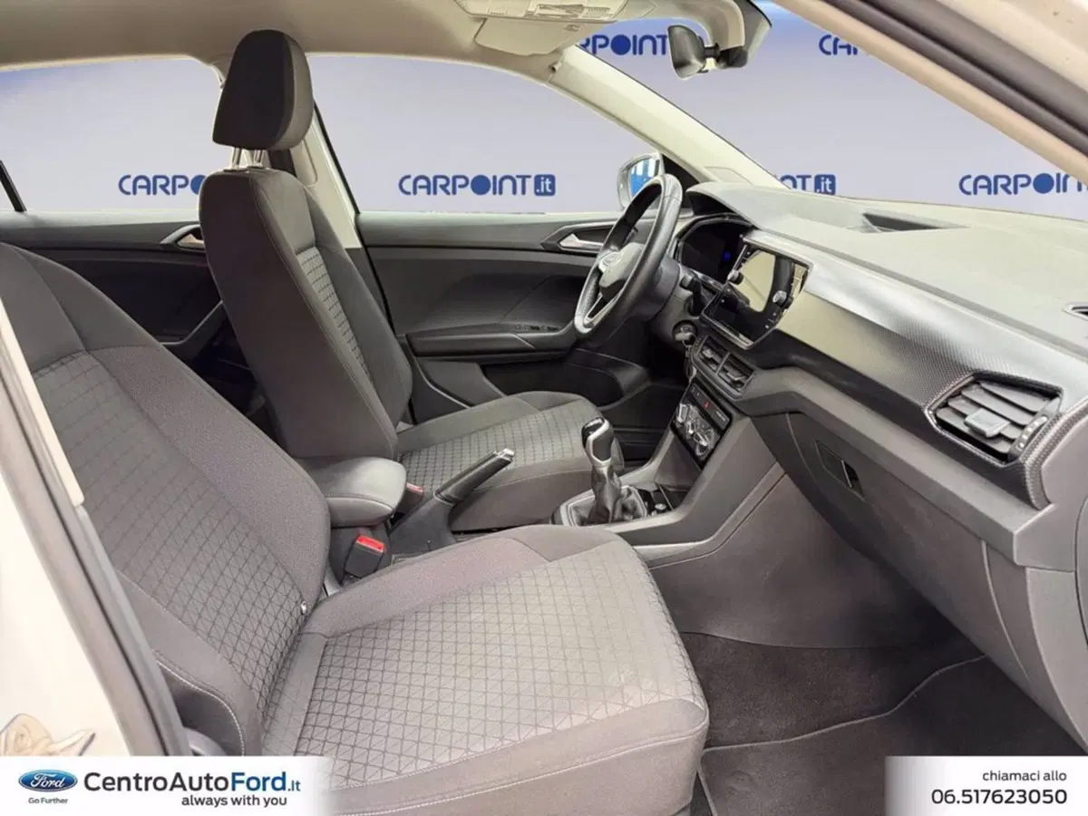 Volkswagen T-Cross usata a Roma (15)