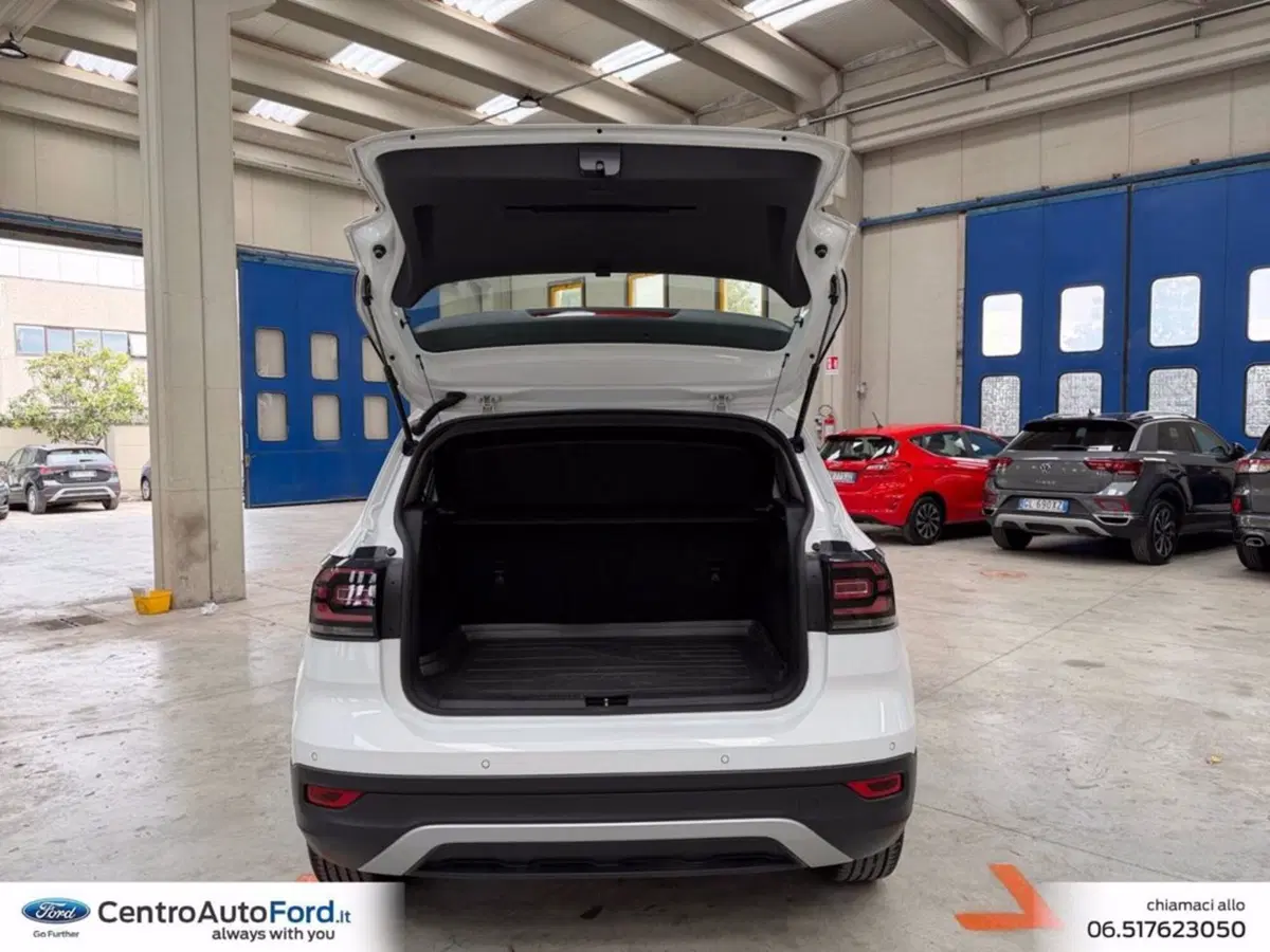 Volkswagen T-Cross usata a Roma (17)