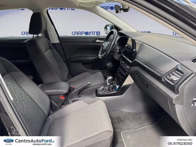 Volkswagen T-Cross usata a Roma (15)
