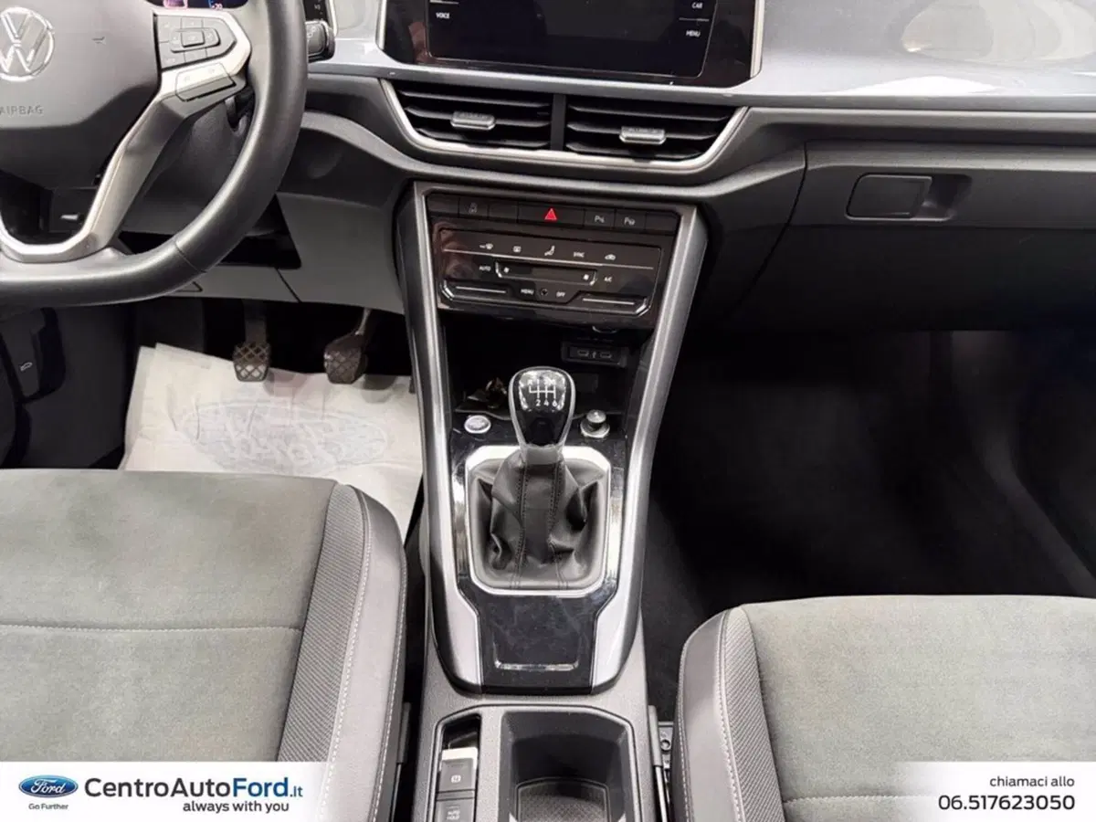 Volkswagen T-Roc usata a Roma (11)