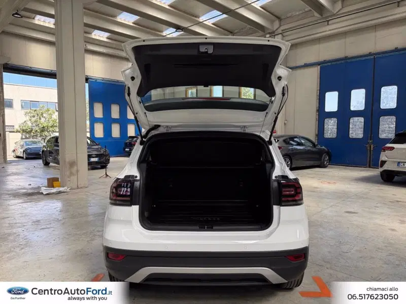 Volkswagen T-Cross usata a Roma (17)