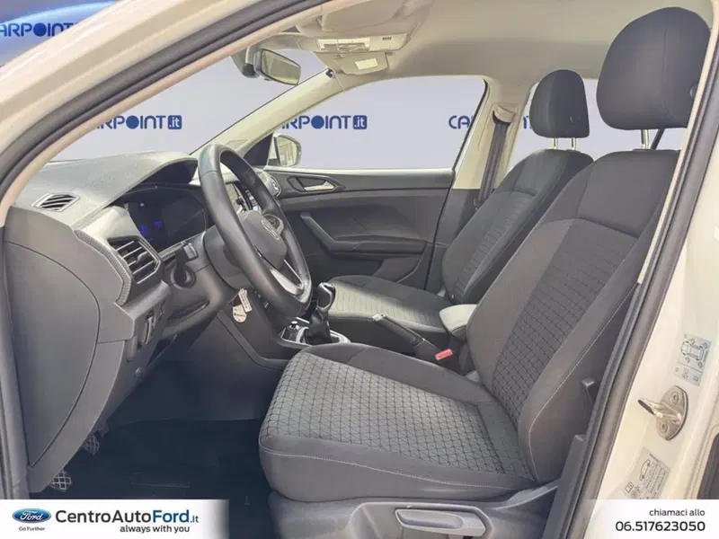 Volkswagen T-Cross usata a Roma (9)