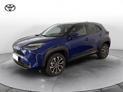 Toyota Yaris Cross 1.5h GR Sport Black Sky fwd 116cv e-cvt del 2022 usata a Torino