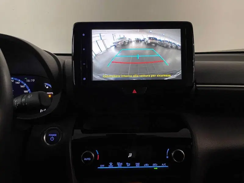 Toyota Yaris Cross usata a Torino (8)