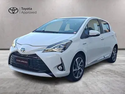 Toyota Yaris 1.5 Hybrid 5 porte Style del 2017 usata a Torino