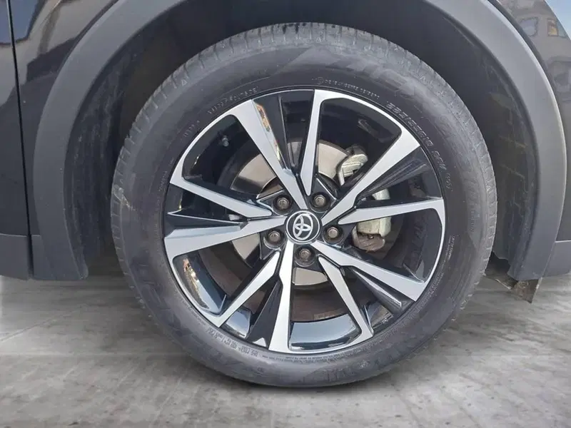 Toyota Toyota C-HR usata a Torino (7)