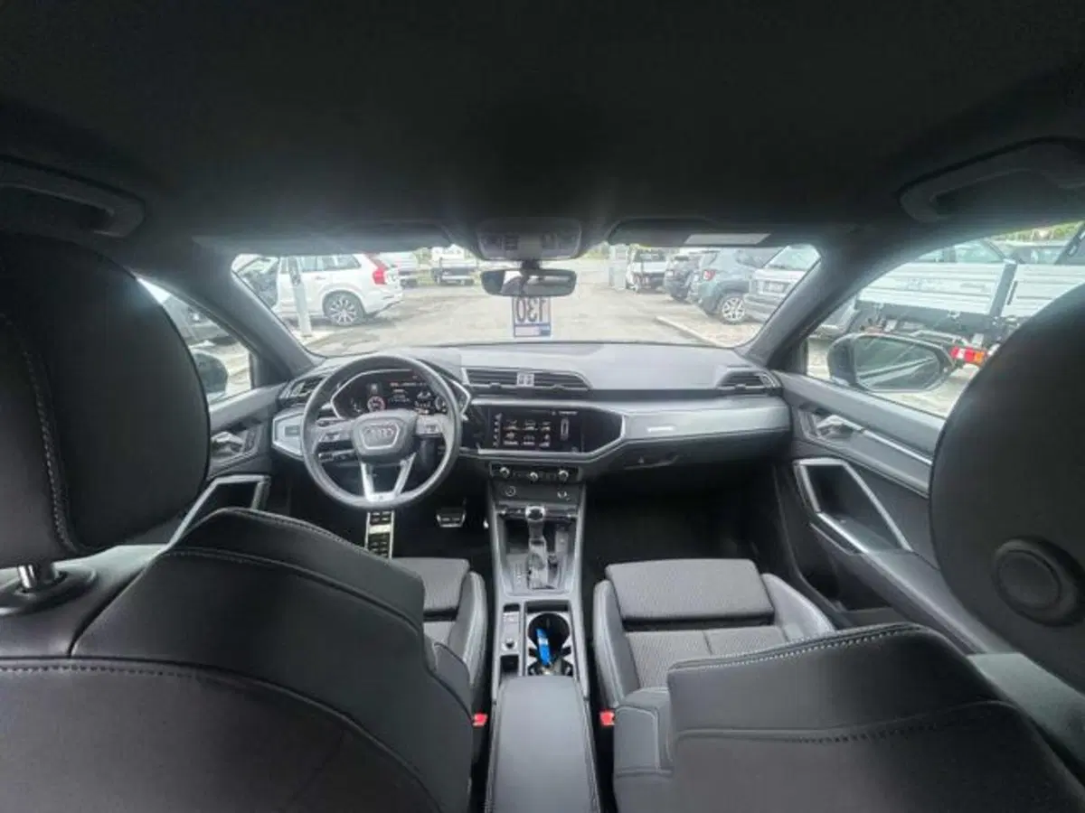 Audi Q3 Sportback usata a Lucca (10)