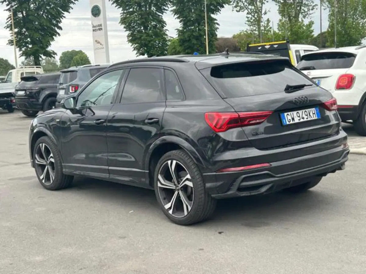 Audi Q3 Sportback usata a Lucca (5)