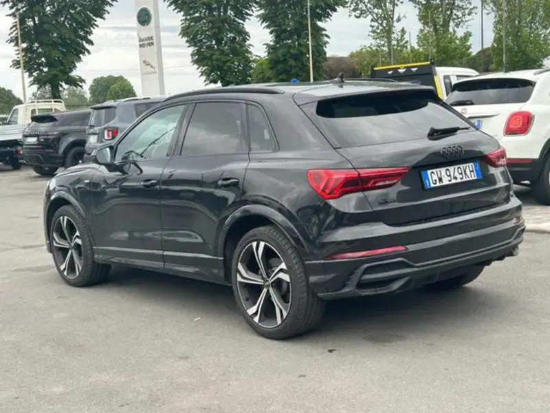 Audi Q3 Sportback usata a Lucca (5)