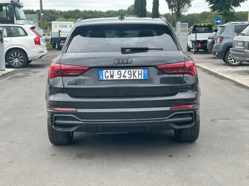 Audi Q3 Sportback usata a Lucca (6)