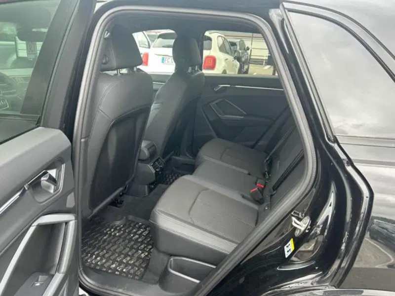 Audi Q3 Sportback usata a Lucca (9)