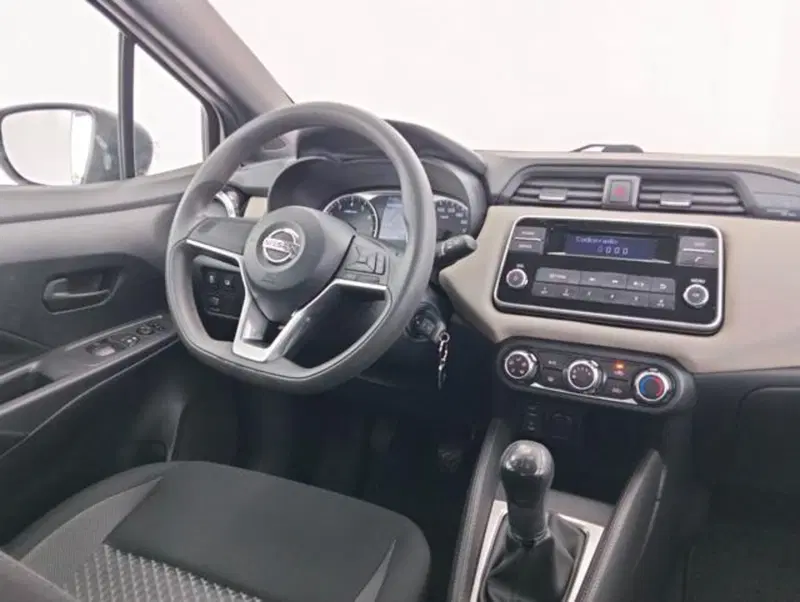 Nissan Micra usata a Como (10)