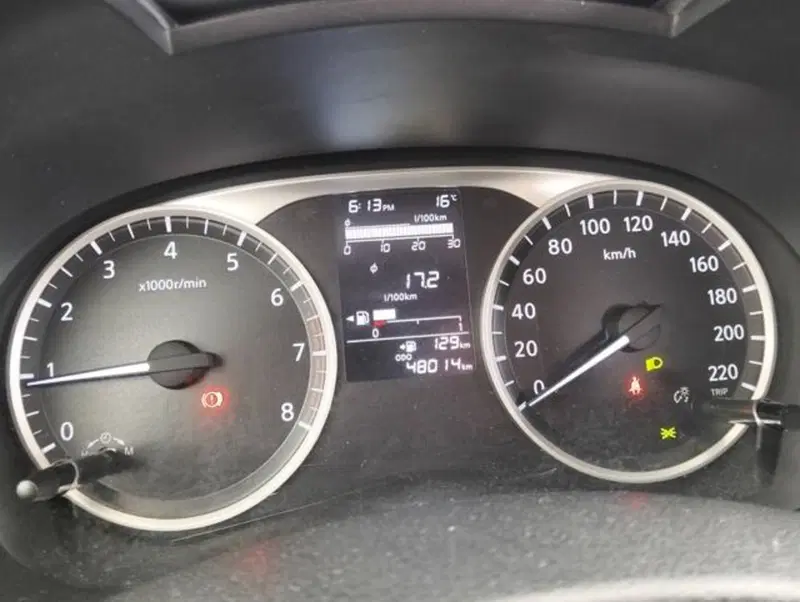 Nissan Micra usata a Como (11)
