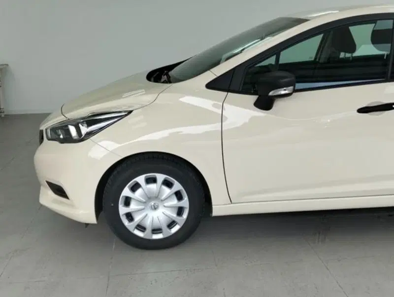 Nissan Micra usata a Como (9)