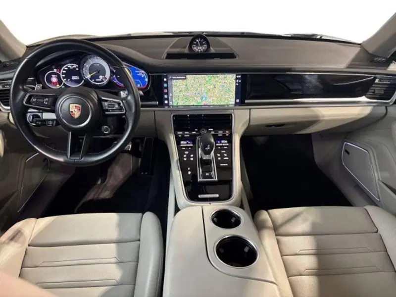 Porsche Panamera usata a Bologna (13)