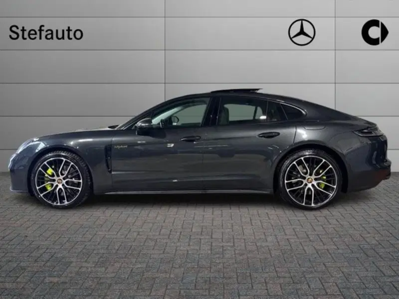Porsche Panamera usata a Bologna (3)