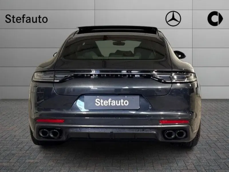 Porsche Panamera usata a Bologna (6)