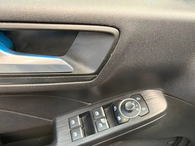 Ford Kuga usata a Lodi (12)