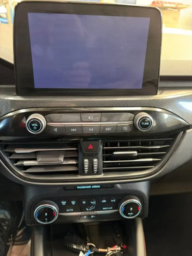 Ford Kuga usata a Lodi (9)