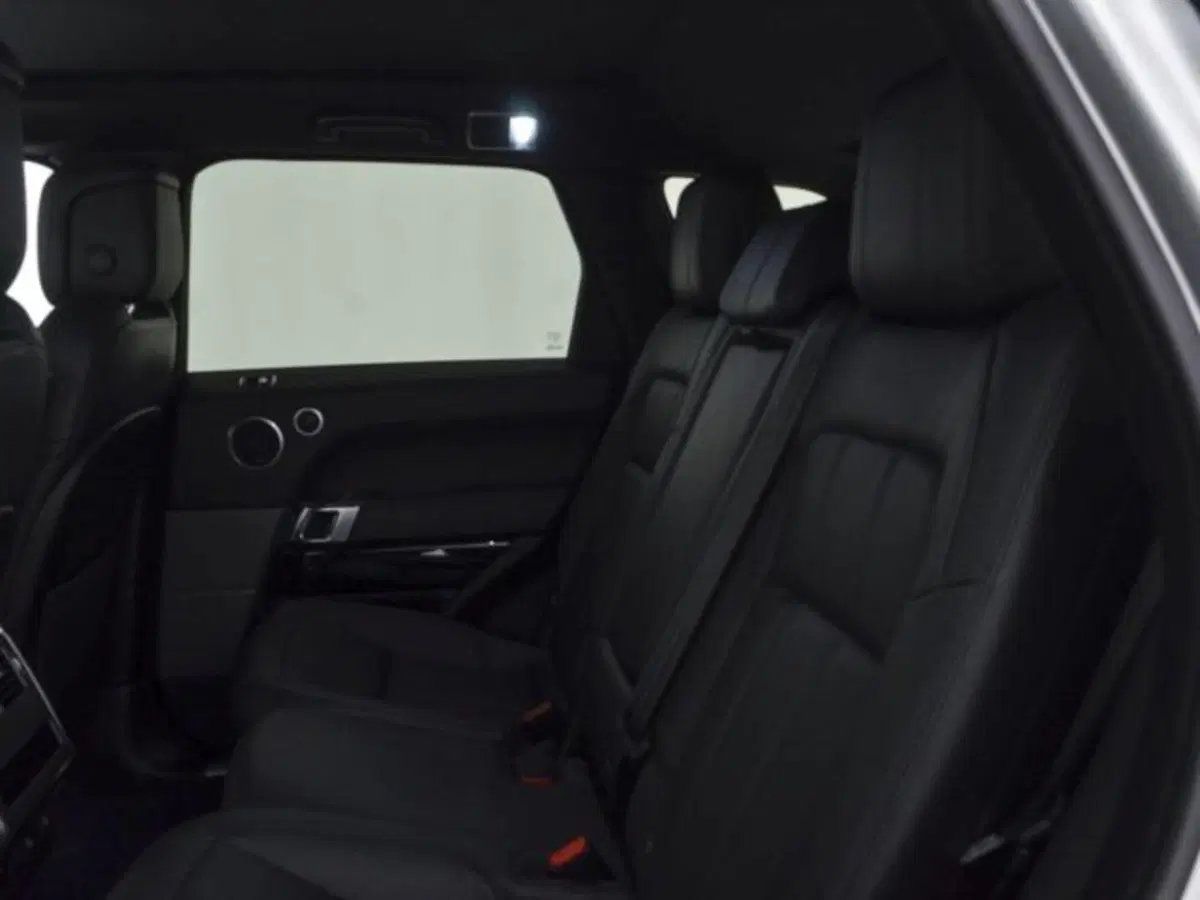 Land Rover Range Rover Sport usata a Perugia (15)