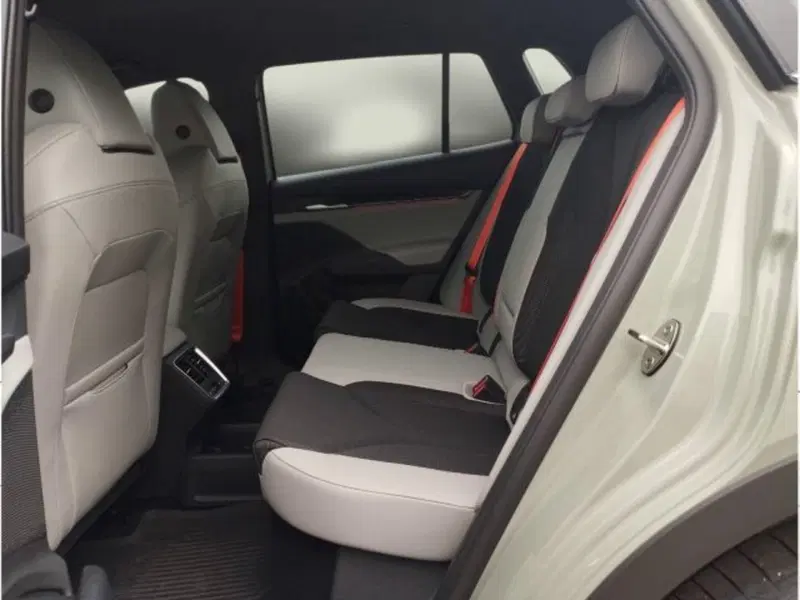 Skoda Elroq nuova a Vicenza (18)