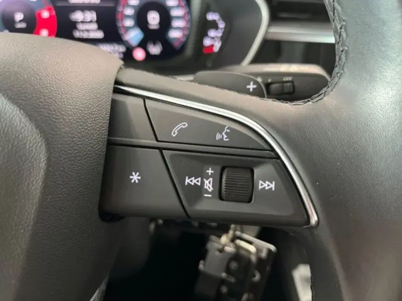 Audi Q3 Sportback usata a Bologna (16)