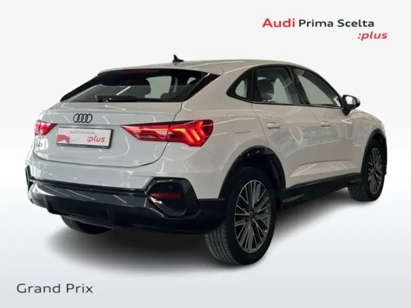 Audi Q3 Sportback usata a Bologna (2)