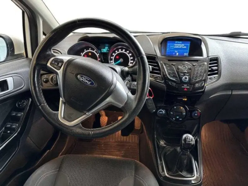 Ford Fiesta usata a Bologna (10)