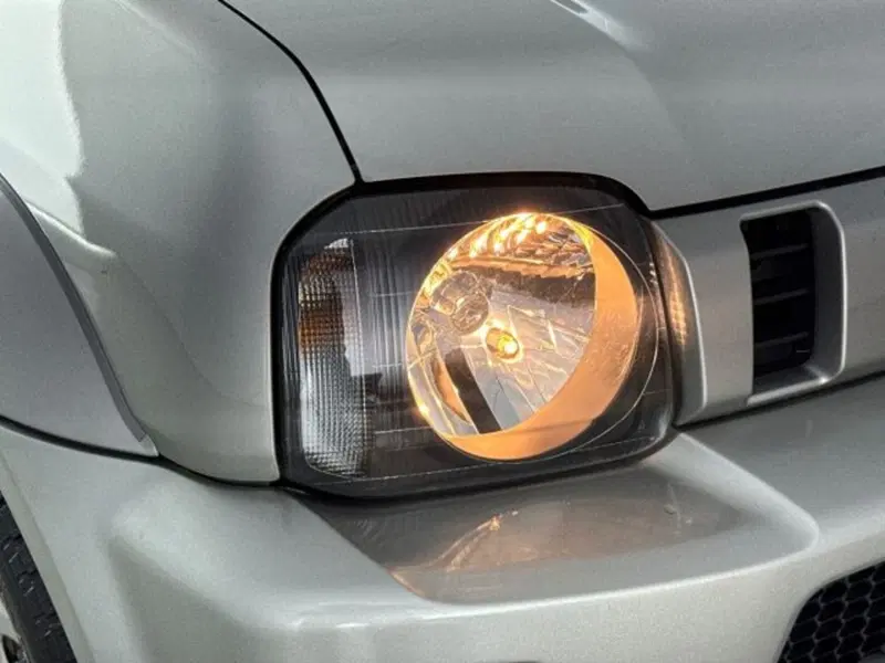 Suzuki Jimny usata a Bologna (7)