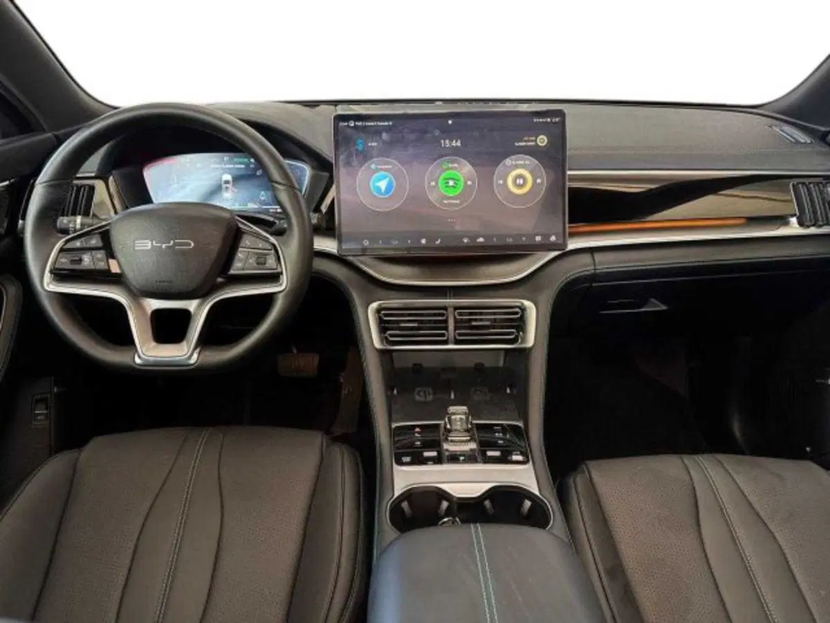 Byd Seal U DM-i  usata a Bologna (9)