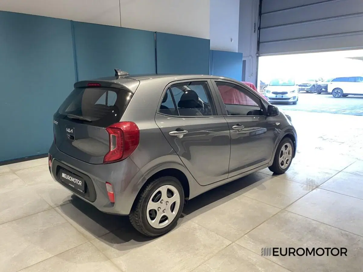 Kia Picanto usata a Bari (6)