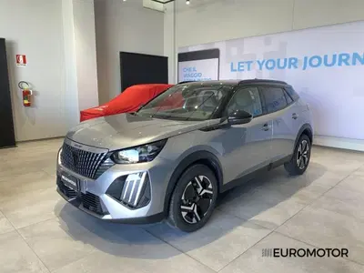 Peugeot 2008 BlueHDi 130 S&amp;S EAT8 GT Pack del 2023 usata a Modugno