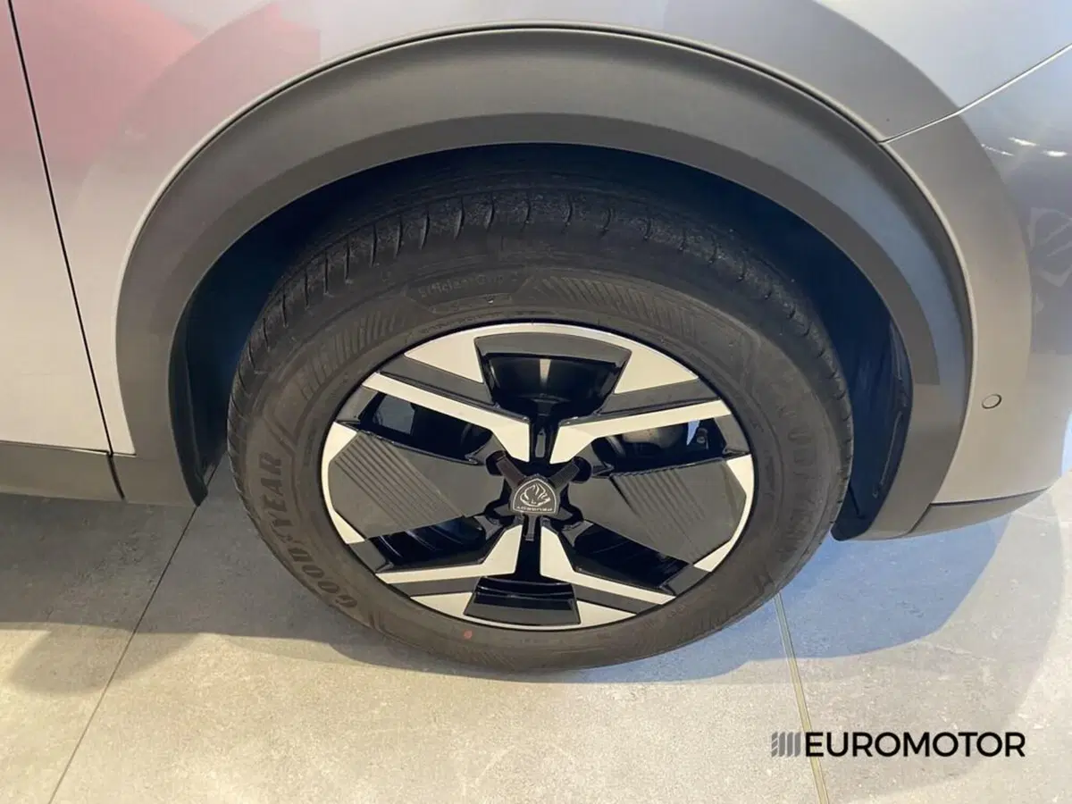Peugeot 2008 usata a Bari (6)
