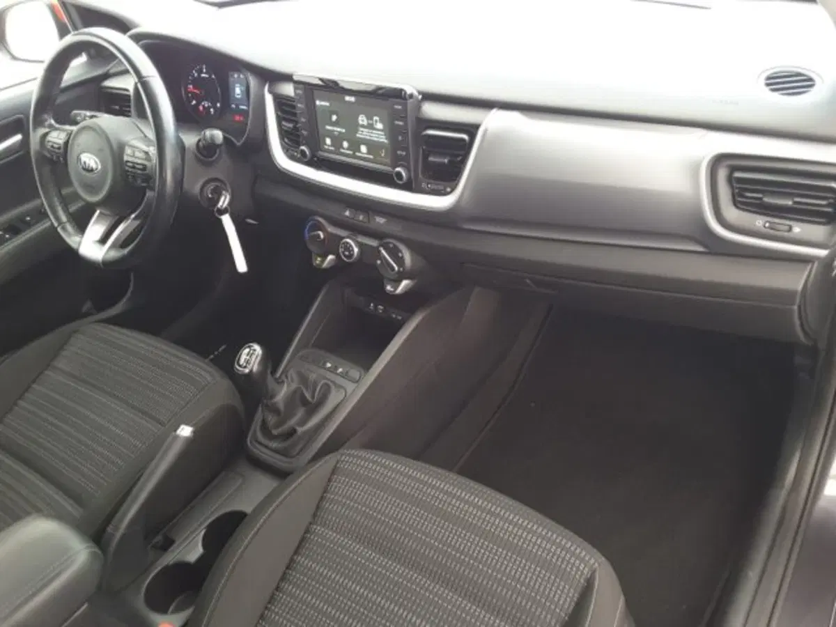Kia Stonic usata a Firenze (10)