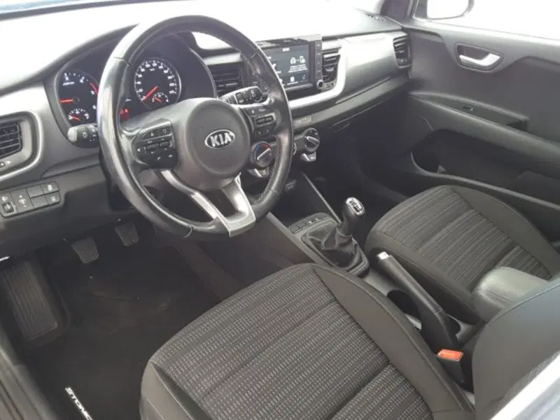 Kia Stonic usata a Firenze (6)