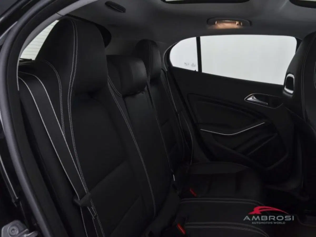 Mercedes-Benz GLA SUV usata a Perugia (11)