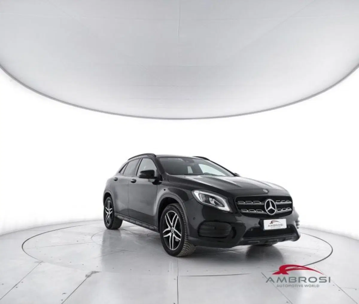 Mercedes-Benz GLA SUV usata a Perugia (2)