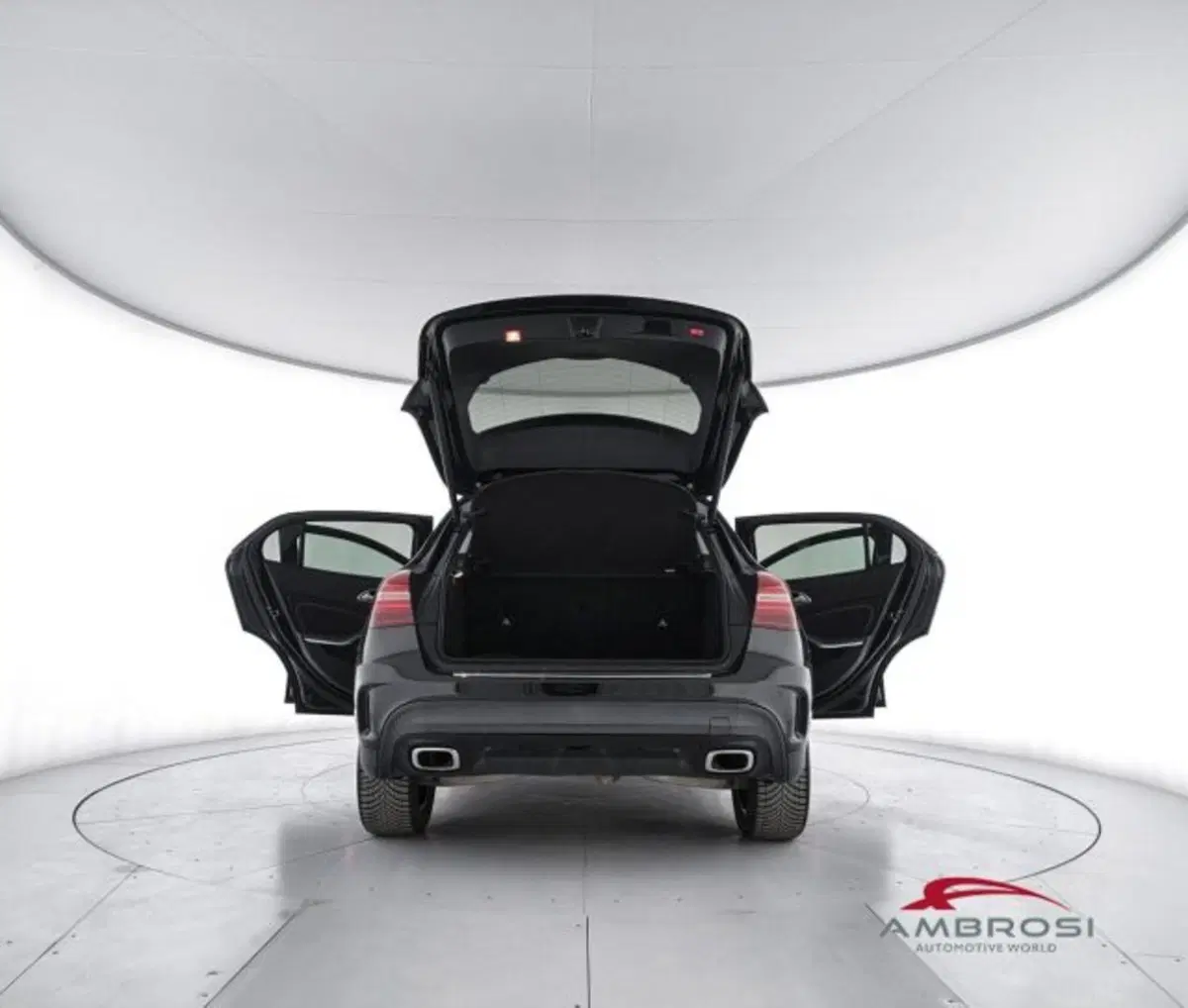 Mercedes-Benz GLA SUV usata a Perugia (7)