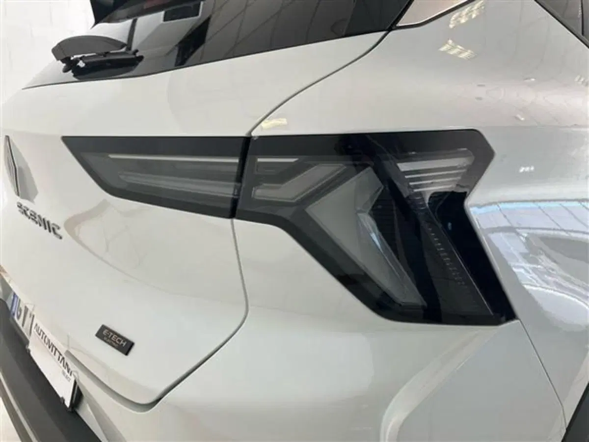 Renault Scenic E-Tech Electric usata a Como (8)