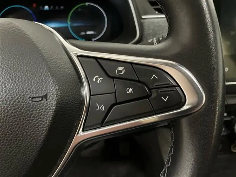 Renault Zoe usata a Como (17)